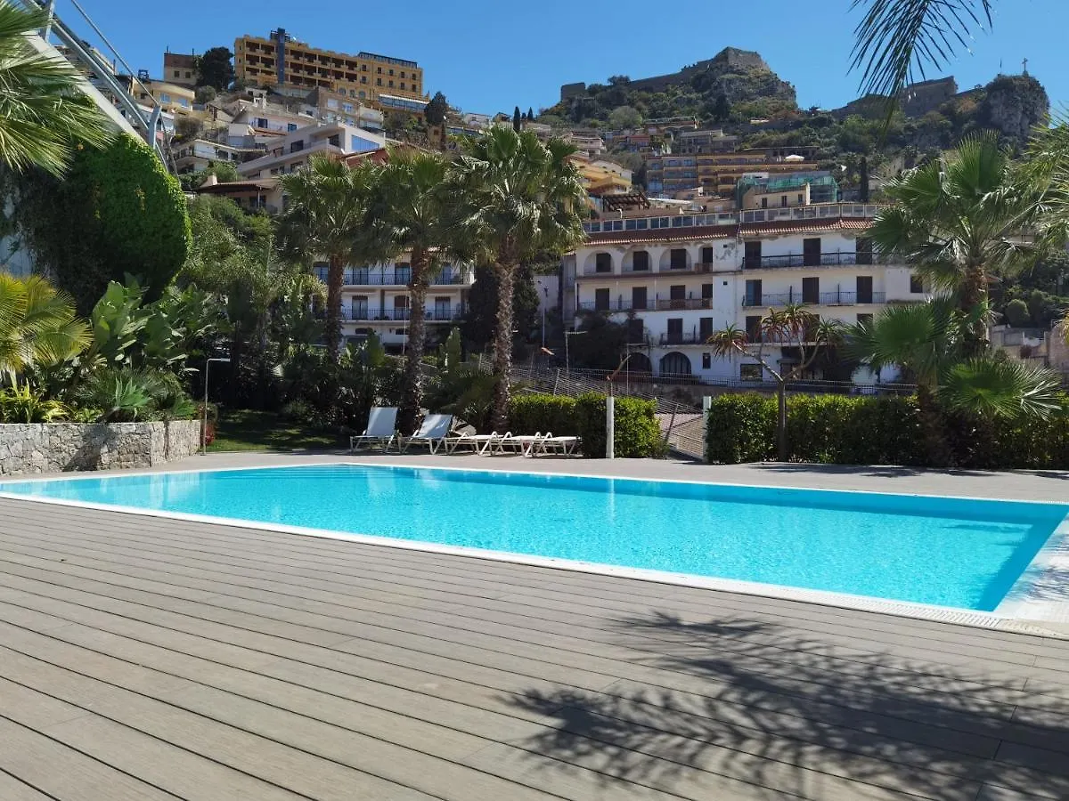 Minerva Luxury Apartment & Tulipan Apartment By Taormina Holidays