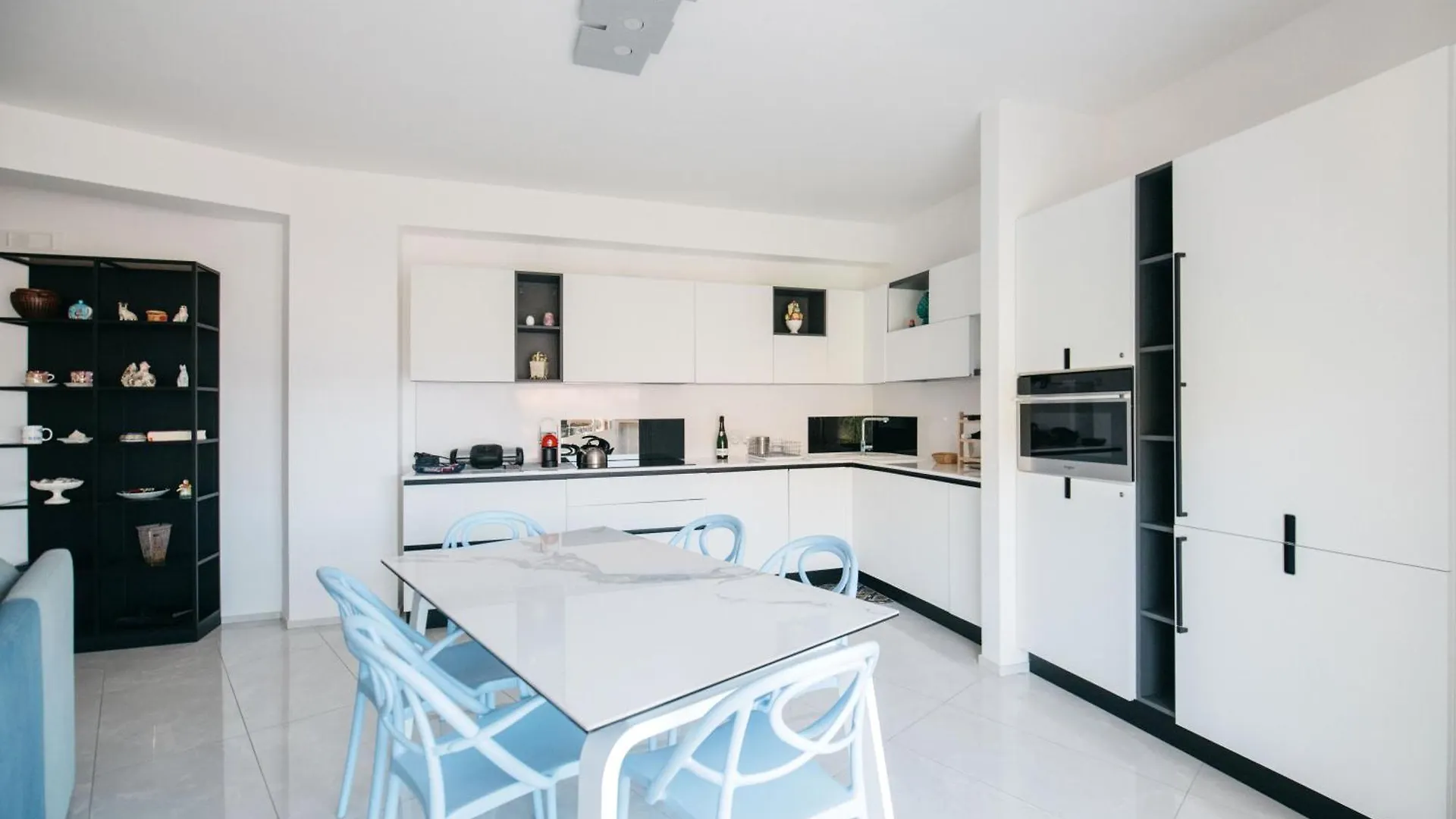 Minerva Luxury Apartment & Tulipan Apartment By Taormina Holidays