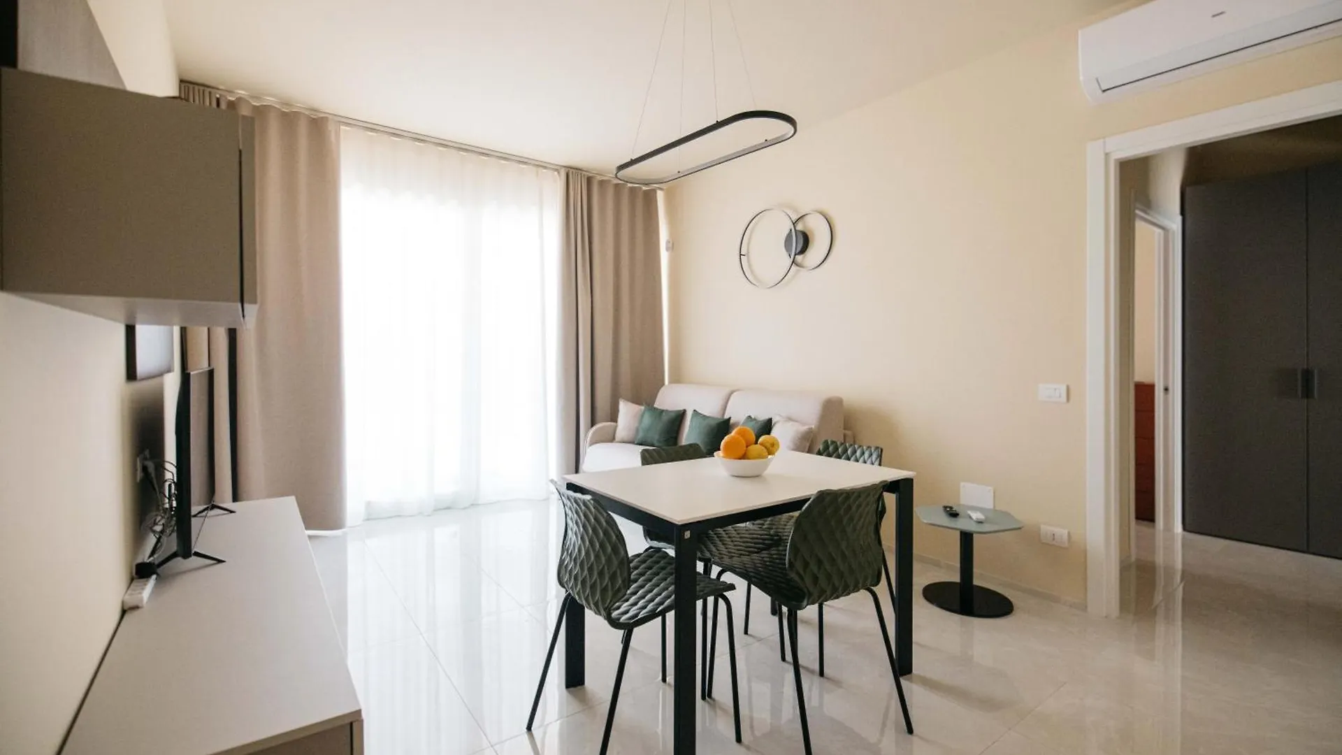 Minerva Luxury Apartment & Tulipan Apartment By Taormina Holidays