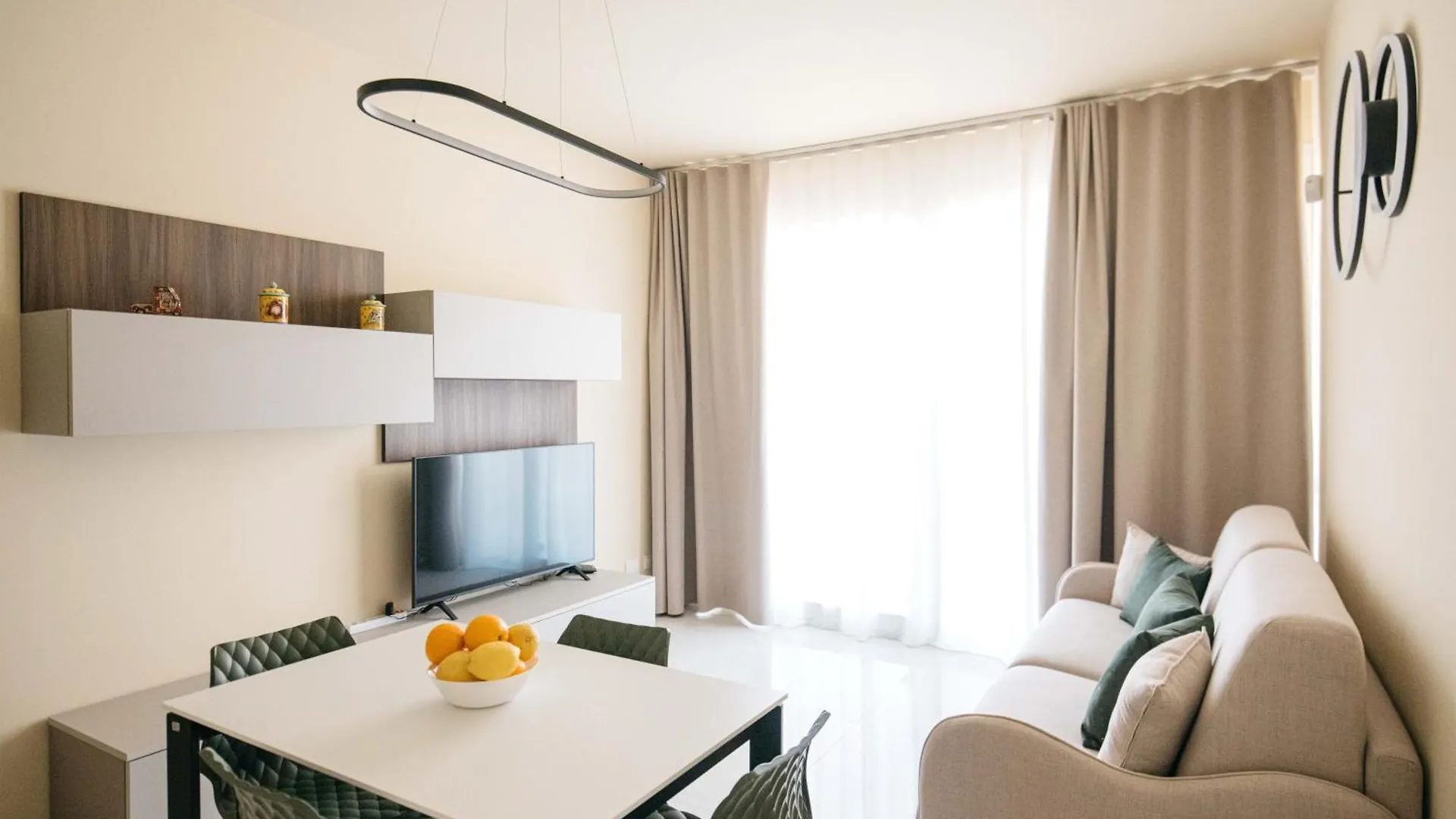 Minerva Luxury Apartment & Tulipan Apartment By Taormina Holidays