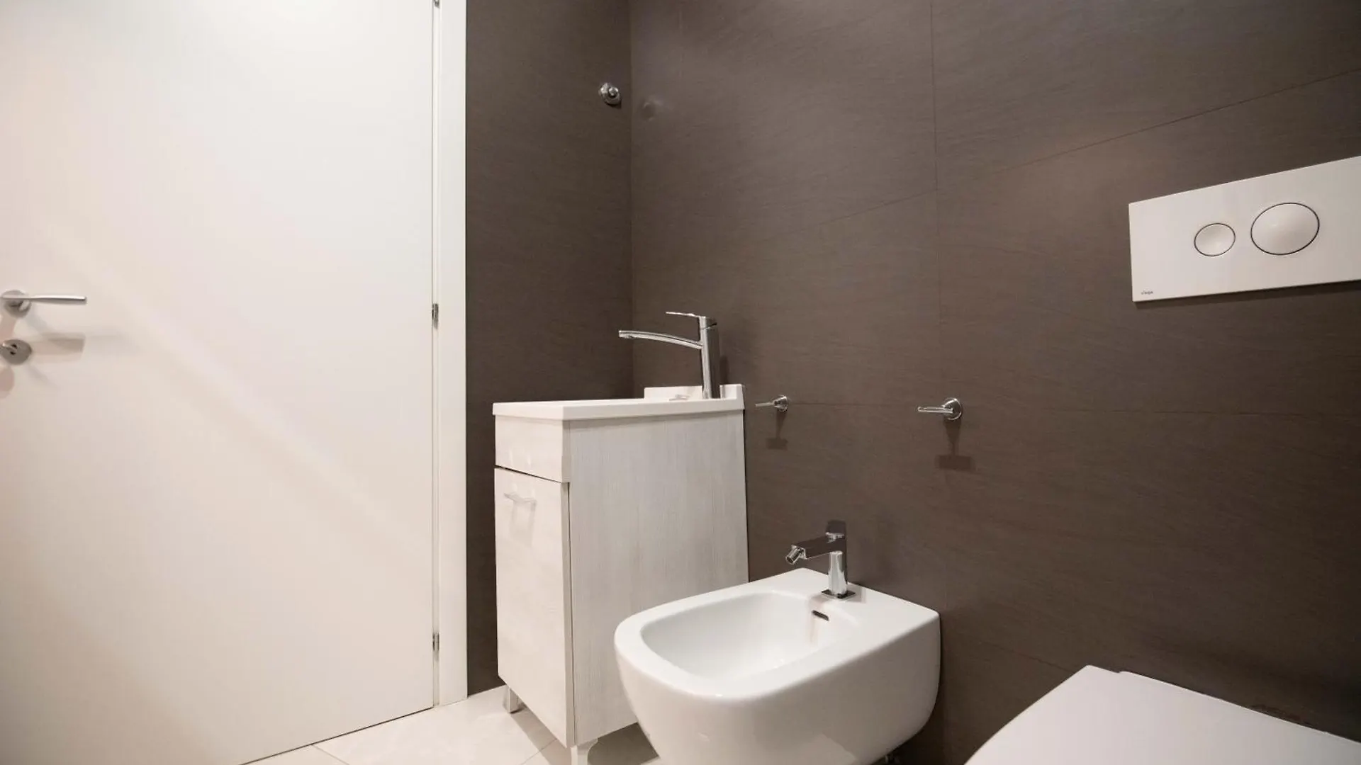 Minerva Luxury Apartment & Tulipan Apartment By Taormina Holidays